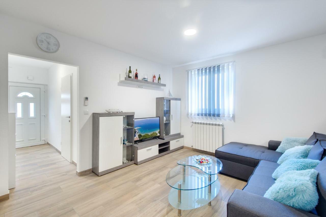 Apartman Tarnik'S Apartment Viskovo Екстериор снимка